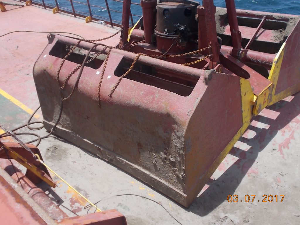 Ship Repair Grab damage